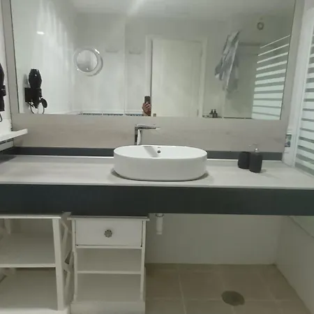 2 Bedrooms In Oasis Papagayo Holiday home